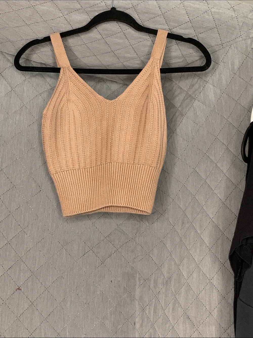 #195 Streetwear Society Brown Ribbed V-Neck Knit Tank
